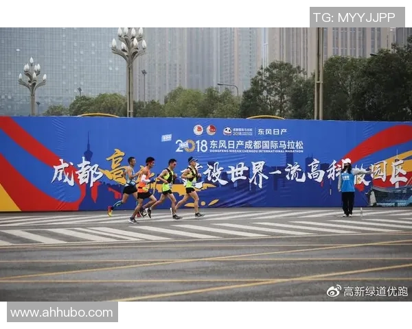 深圳攀岩队的成长之路与马拉松大满贯的精彩交汇